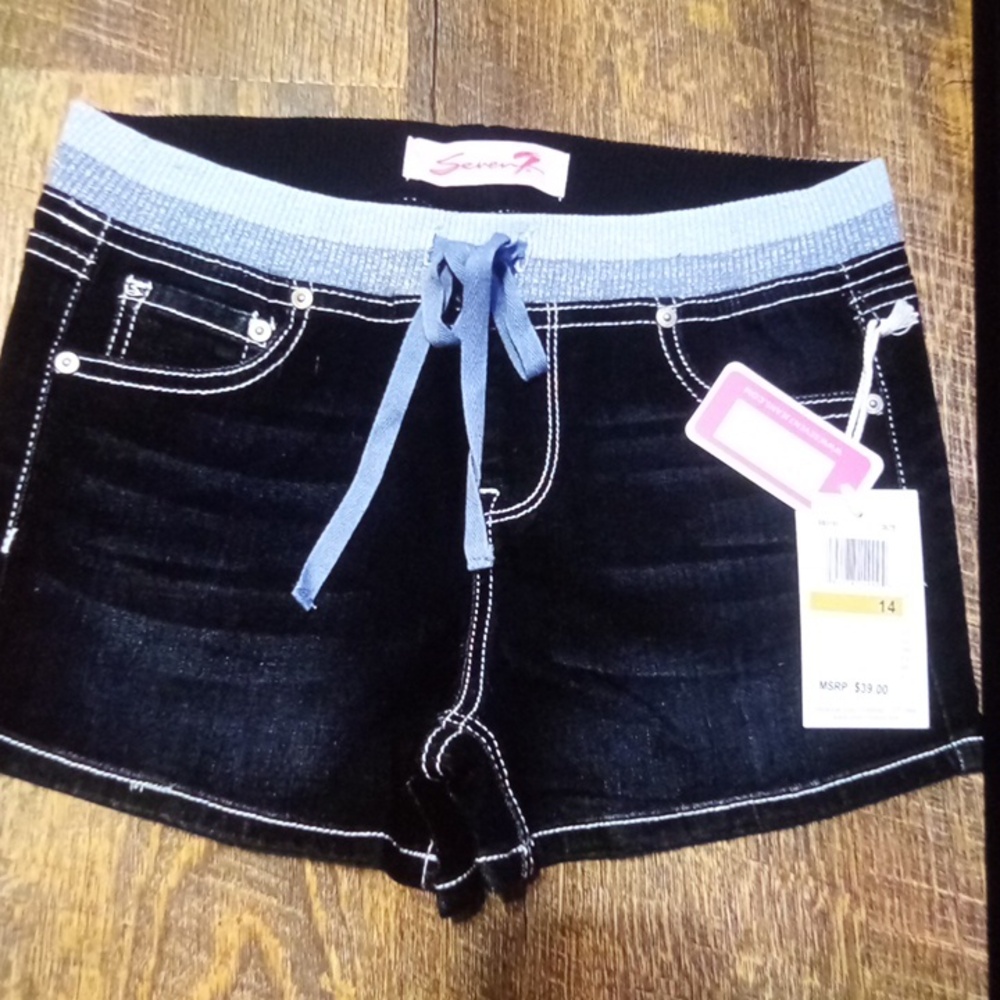 Seven7 shorts size 14
